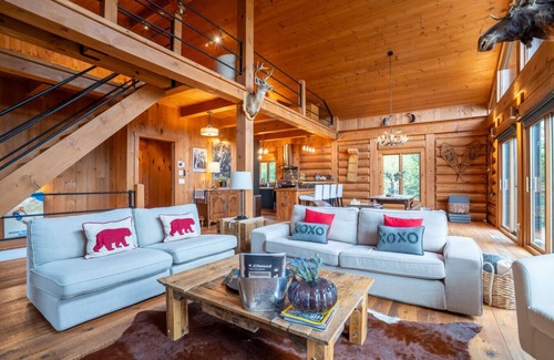 Val-des-Lacs House | Belvedere | Hot Tub | Incredible View | 8 guests