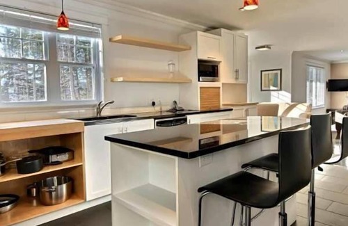 Petite-Riviere-Saint-Francois House | Cottage SHI-45 | Petite-Rivière-St-François