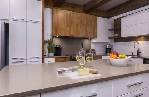 Petite-Riviere-Saint-Francois Ski Chalet | Cottage FRA-1 | Petite-Rivière-St-François