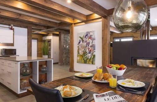 Petite-Riviere-Saint-Francois Ski Chalet | Cottage FRA-1 | Petite-Rivière-St-François
