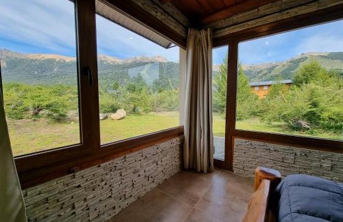 Villa Catedral House | Cabaña a 300 metros medios de elevación del Cerro Catedral