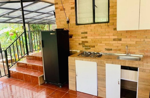 Vergara Cottage | cabaña En medio de montaña con jacuzzi