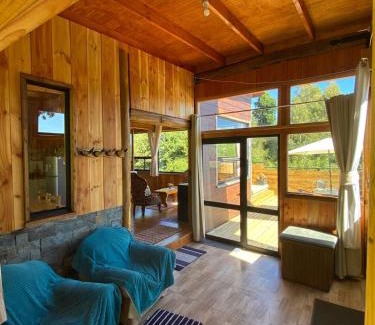 Valdivia Apartment | Cabaña los arrayanes full equipada con Tinaja