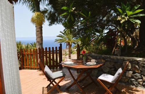 Alojera House | Cabaña Los Palmeros, vista al mar y la montaña