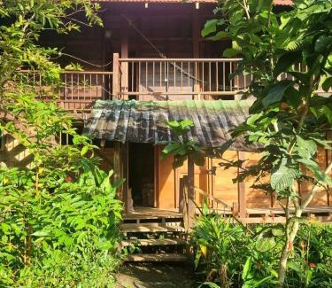 Nuqui Cabin | Cabaña los Termales
