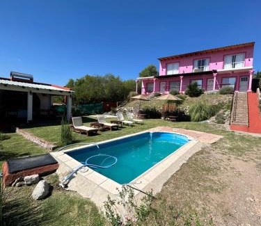 Capilla del Monte Apartment | Cabañas & Apart Yki Shamuaika