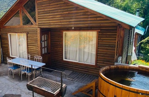 Melocoton House | Cabañas Lamoni, con bajada al río