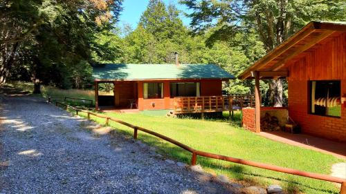 Puerto Bertrand Cabin | Cabañas Rápidos del Río Baker