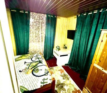 Slanic-Moldova House | Cabană B&M