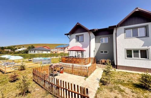 Letcani House | Cabana Cerbu