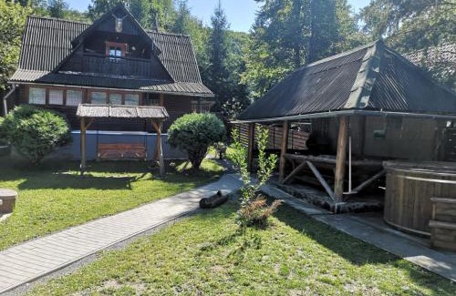 Zetea House | Cabana Cerbul de Aur Sub Cetate (Lacul Zetea)