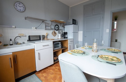 Tournus Apartment | CABANA & Confort - Proche Centre-ville et Parking