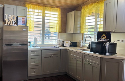 Cabo Rojo Cabin | Cabaña Del Sol-Small Cabin Near The Best Beaches in Cabo Rojo with generator