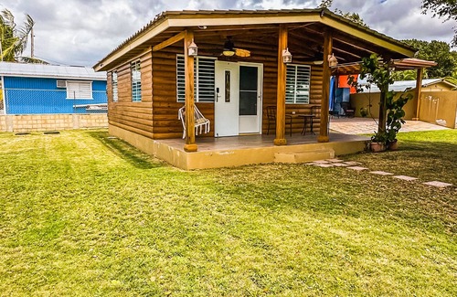 Cabo Rojo Cabin | Cabaña Del Sol-Small Cabin Near The Best Beaches in Cabo Rojo with generator