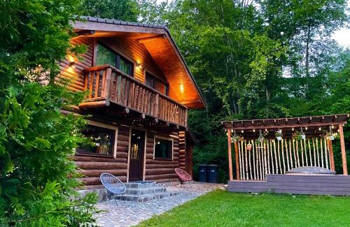 Rasnov House | Cabana din Groapa Frumoasa