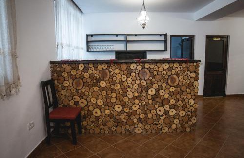 Petrila House | Cabana Iulian