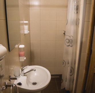 Petrila House | Cabana Iulian