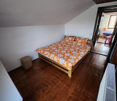 Orlat House | Cabana Kris