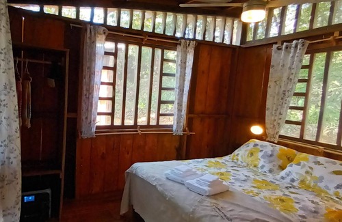 Colon Resort | Cabana LIMÓN - Includes All Meals/Open Bar/Boat Transport, Cabana "TRES" en Resort Todo Incluido en