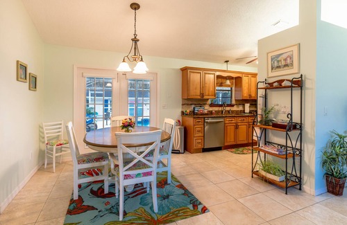 Sebastian Highlands House | 🍹🌞 Cabana Paradise! Heated Pool, Poolside TV and Tiki Bar, Near Beaches!