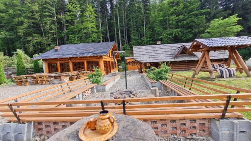 Stulpicani Cabin | Cabana Perla Muncelului