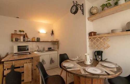 Vire Apartment | CABANA & Rustique - Proche Mâcon Nord