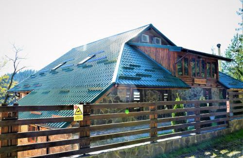 Dragosloveni Cabin | Cabana Soveja
