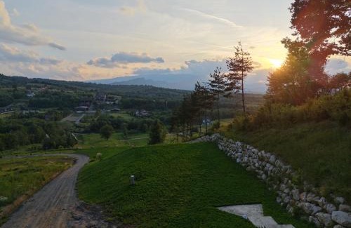 Rasnov Villa | Cabana Sub Stejari