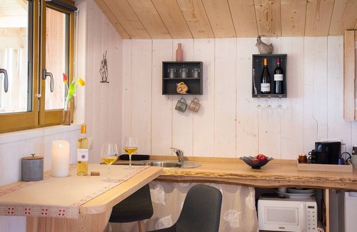 Monbazillac Cabin | Cabane de Charme Avec spa Privatif