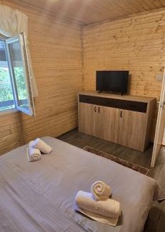 Eselnita Cabin | Cabanele din padure