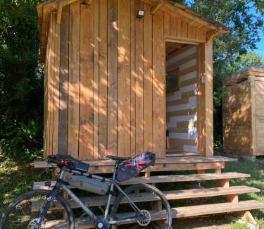 Hopital-Camfrout Other | CabaNomade