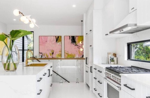 Bogangar House | Cabarita - 4 bedroom home - across from the beach