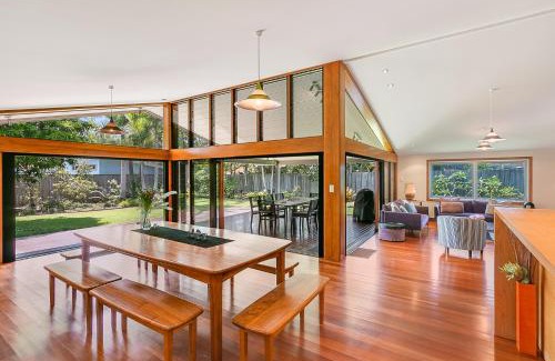 Bogangar House | Cabarita Beach Oasis - 3BR Beach House by uHoliday