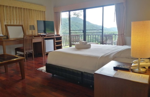 Phaya Yen Hotel | Cabbages & Condoms Khaoyai Resort
