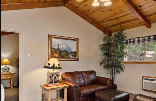 Lowman House | Cabin 1 at Southfork Lodge- sleeps up to 2
