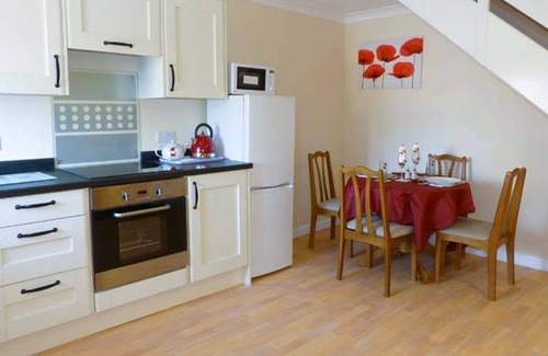 Lanark Cottage | Cabin ∙ 1 bedroom ∙ 2 guests
