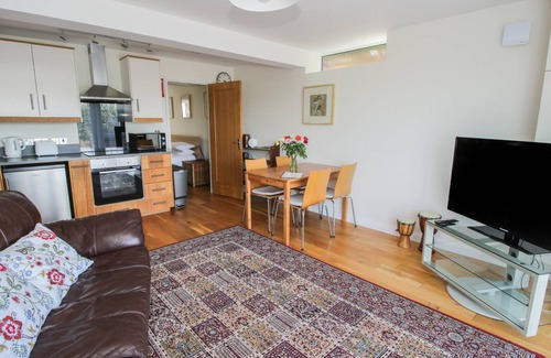 Longford Cottage | Cabin ∙ 1 bedroom ∙ 2 guests