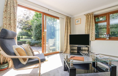 Truro Cottage | Cabin ∙ 1 bedroom ∙ 2 guests