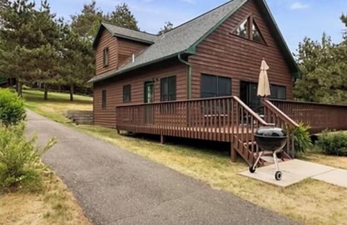 Pine River Apartment | Cabin 12 in Pine River