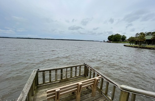 Negreet Cabin | Cabin 16 at Tranquility Bay Resort