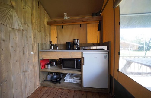 Municipality of Langedijk Cabin | Cabin ∙ 2 bedrooms ∙ 6 guests