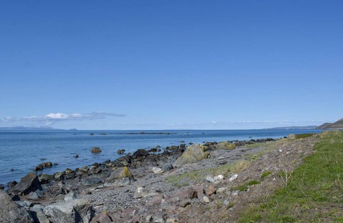 Lendalfoot Cottage | Cabin ∙ 2 bedrooms ∙ 4 guests