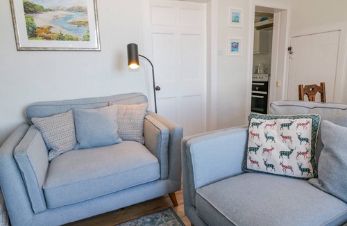 Port William Cottage | Cabin ∙ 2 bedrooms ∙ 3 guests