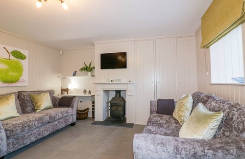 Crantock Cottage | Cabin ∙ 2 bedrooms ∙ 4 guests