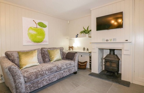 Crantock Cottage | Cabin ∙ 2 bedrooms ∙ 4 guests