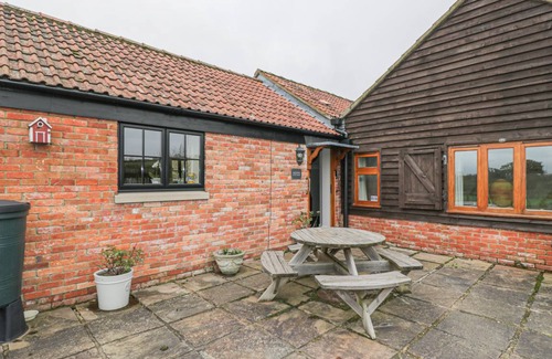 West Knoyle Cottage | Cabin ∙ 2 bedrooms ∙ 4 guests
