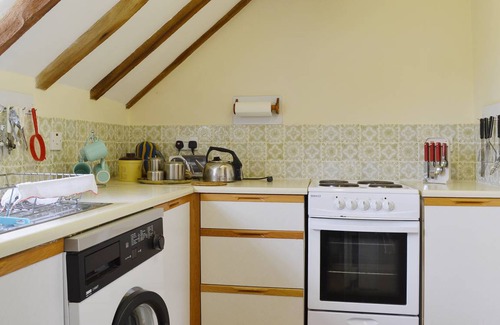 Boraston Cottage | Cabin ∙ 2 bedrooms ∙ 4 guests