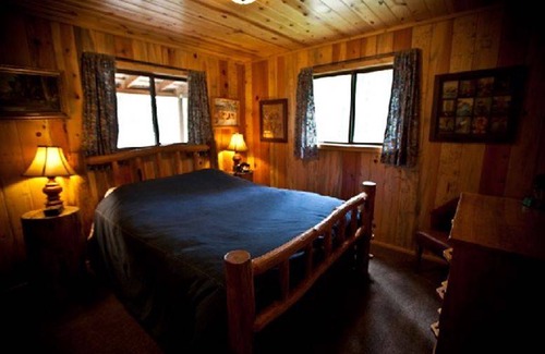 Greer Cabin | Cabin ∙ 2 bedrooms ∙ 6 guests
