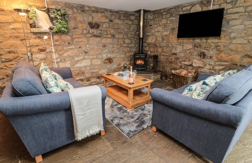 Bellingham Cottage | Cabin ∙ 2 bedrooms ∙ 4 guests