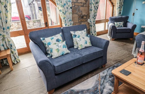 Bellingham Cottage | Cabin ∙ 2 bedrooms ∙ 4 guests